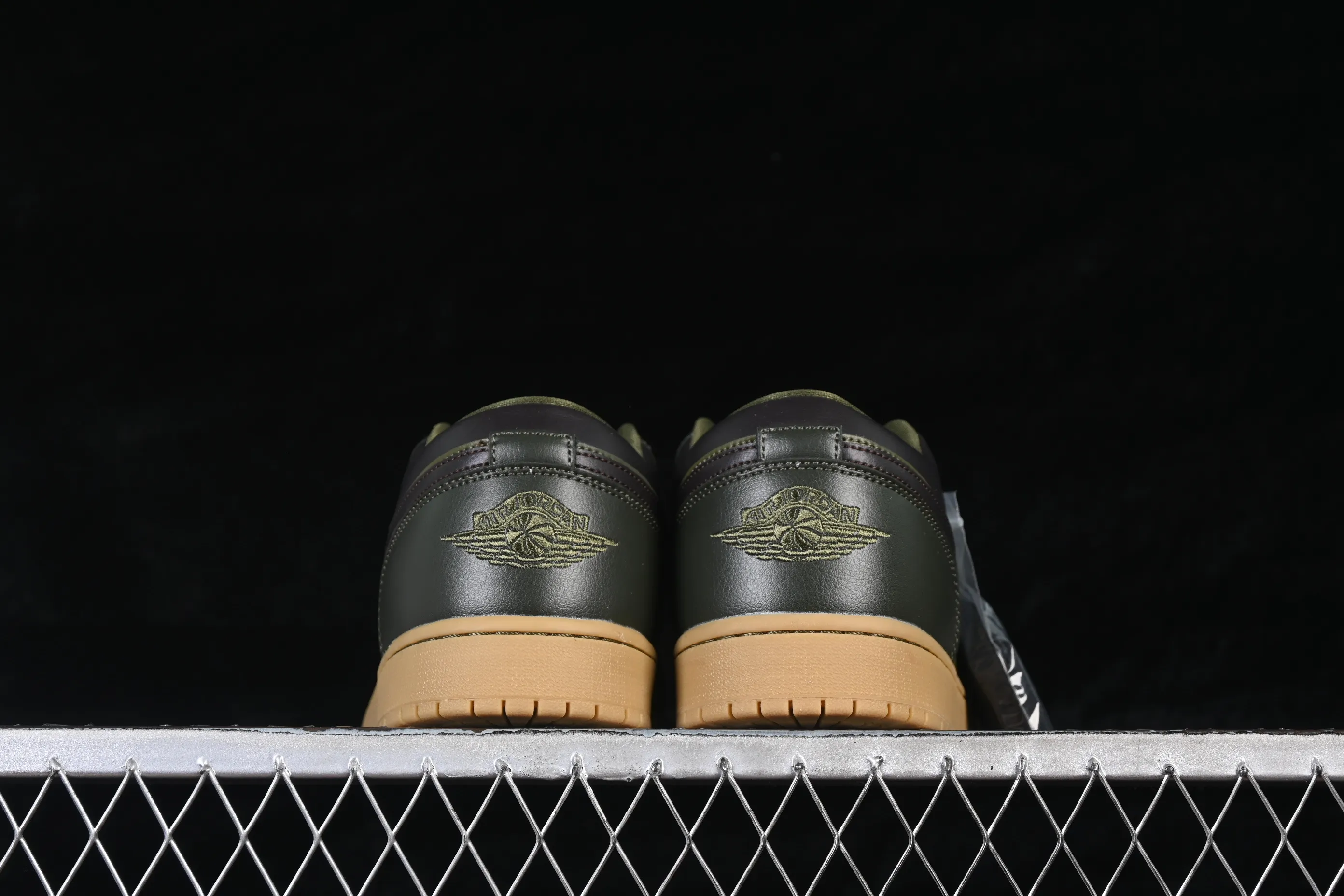 All categories Air Jordan Jordan series basketball shoes Air Jordan 1 Low Air Jordan 1 Low AJ1 Joe 1 seaweed green low-top cultural casual sneakers IR0840-325
